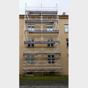 FASADUSTILLASS PAKKAR